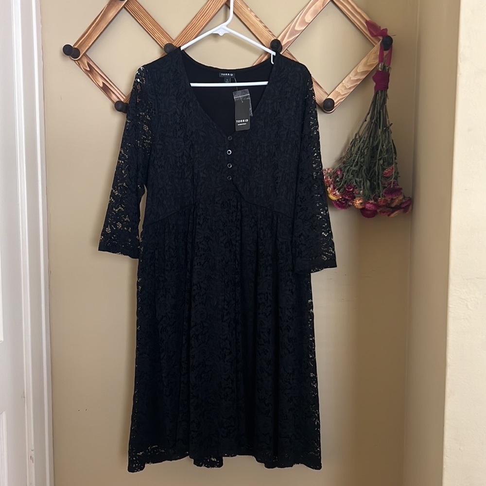 Torrid black lace dress. NWT. Size 1